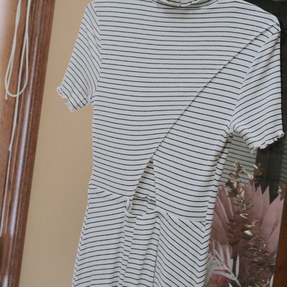 ASOS Striped turtleneck mini dress black white stretchy fit & flare cut out back - Picture 7 of 10